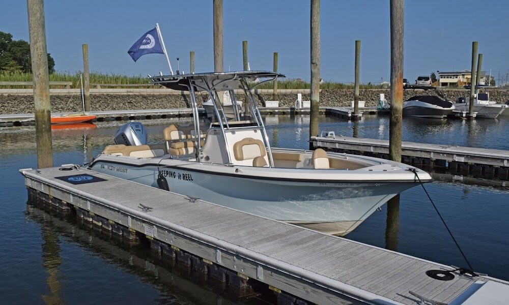 Freedom Boat Club – Stratford, CT