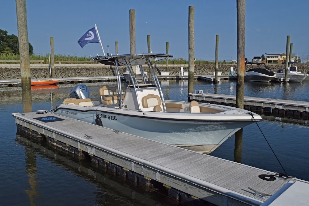 Freedom Boat Club – Stratford, CT