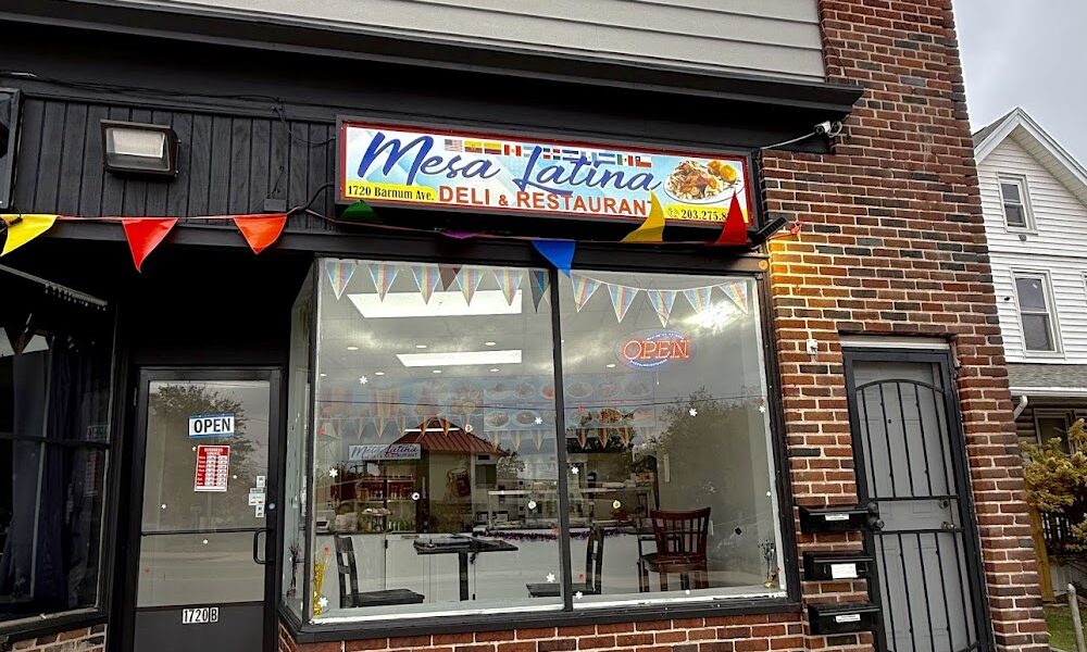 Mesa Latina Deli & Restaurant