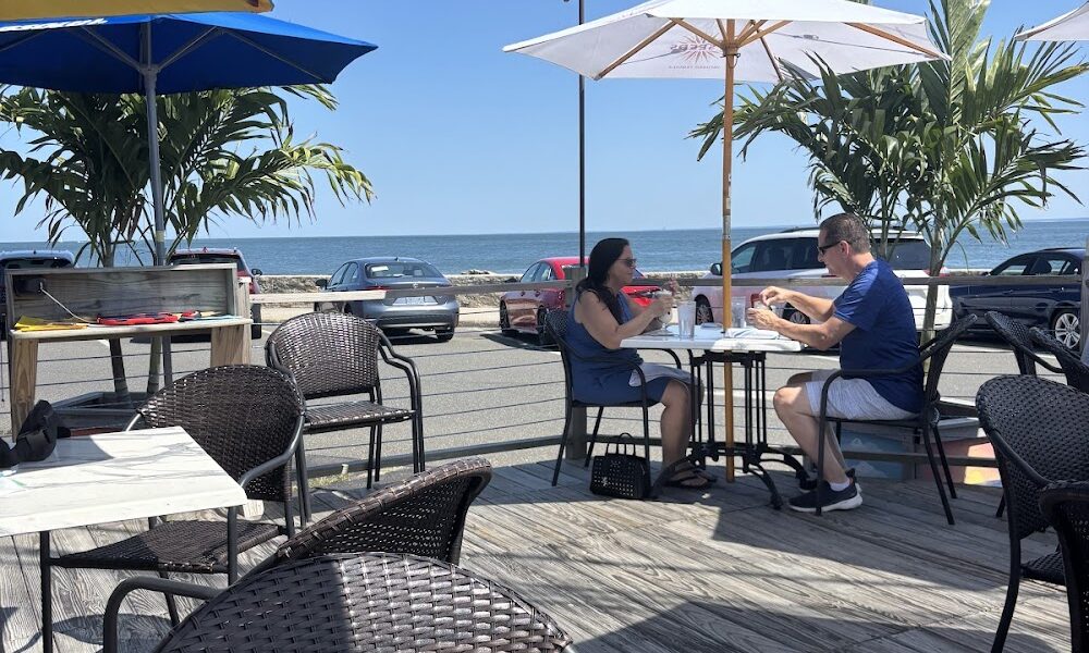 Riley’s by The Seawall