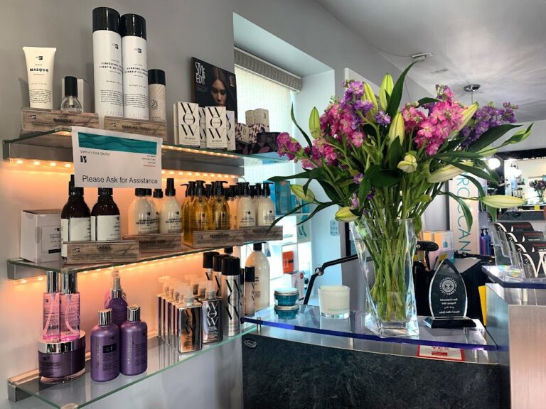 Vanna’s Hair Studio